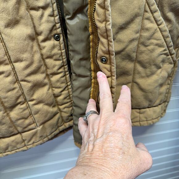 Walls Blizzard Pruf Insulated & Quilted Barn /Chore Coat with Corduroy Collar - Picture 6 of 12